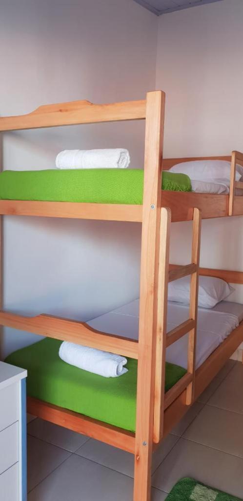 Helecho'S Hostal Hostel Encarnacion Ngoại thất bức ảnh